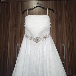 Wedding dress
